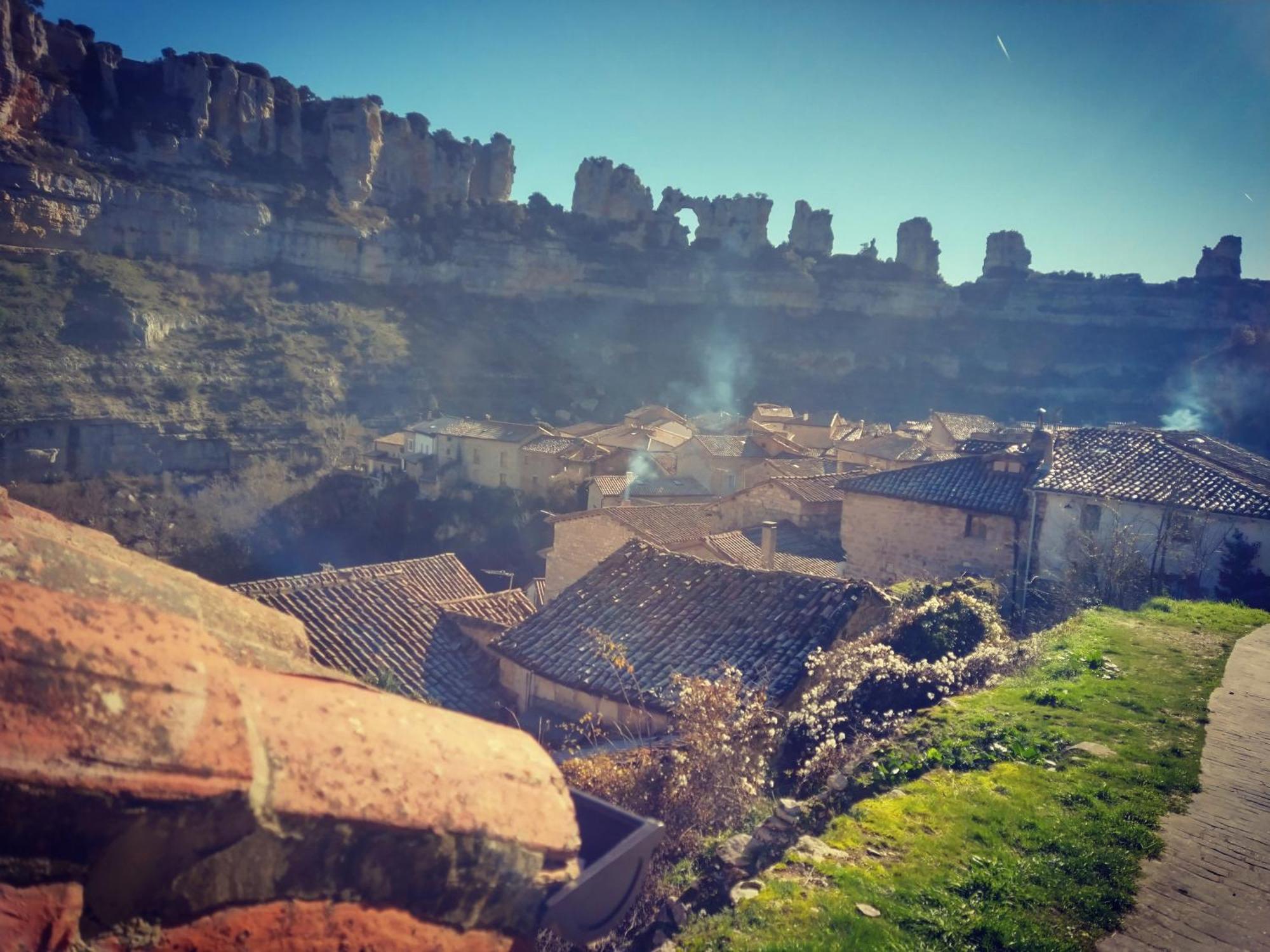 La Milana, Orbaneja Del Castillo Buitenkant foto