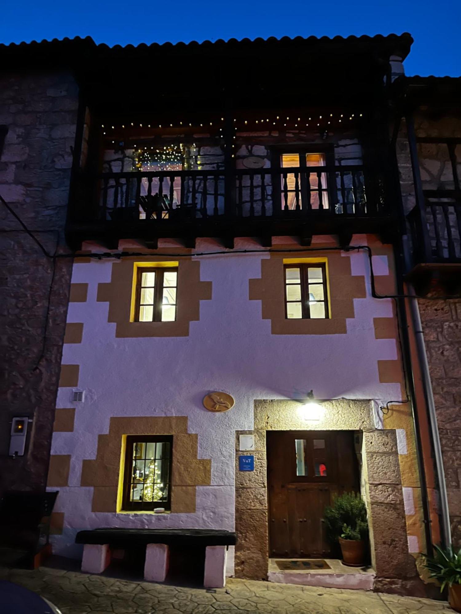 La Milana, Orbaneja Del Castillo Buitenkant foto